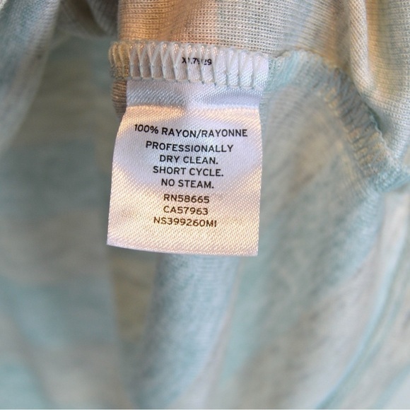 Nordstrom Signature Wide Striped V Neck Short Sleeve Rayon T Shirt Large NEW - Picture 4 of 7